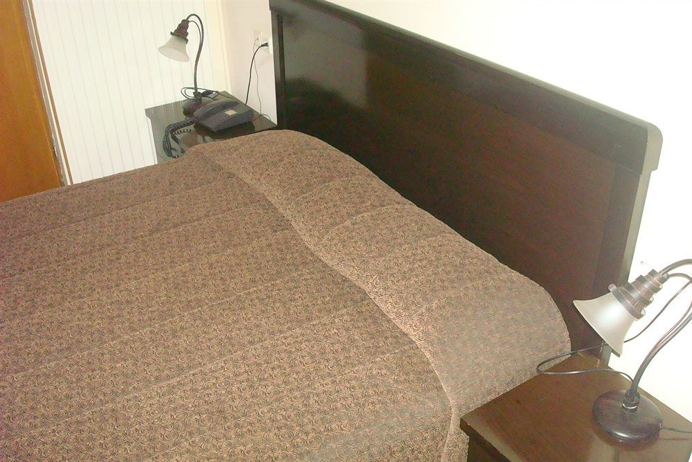 Aegli Hotel Волос Екстер'єр фото